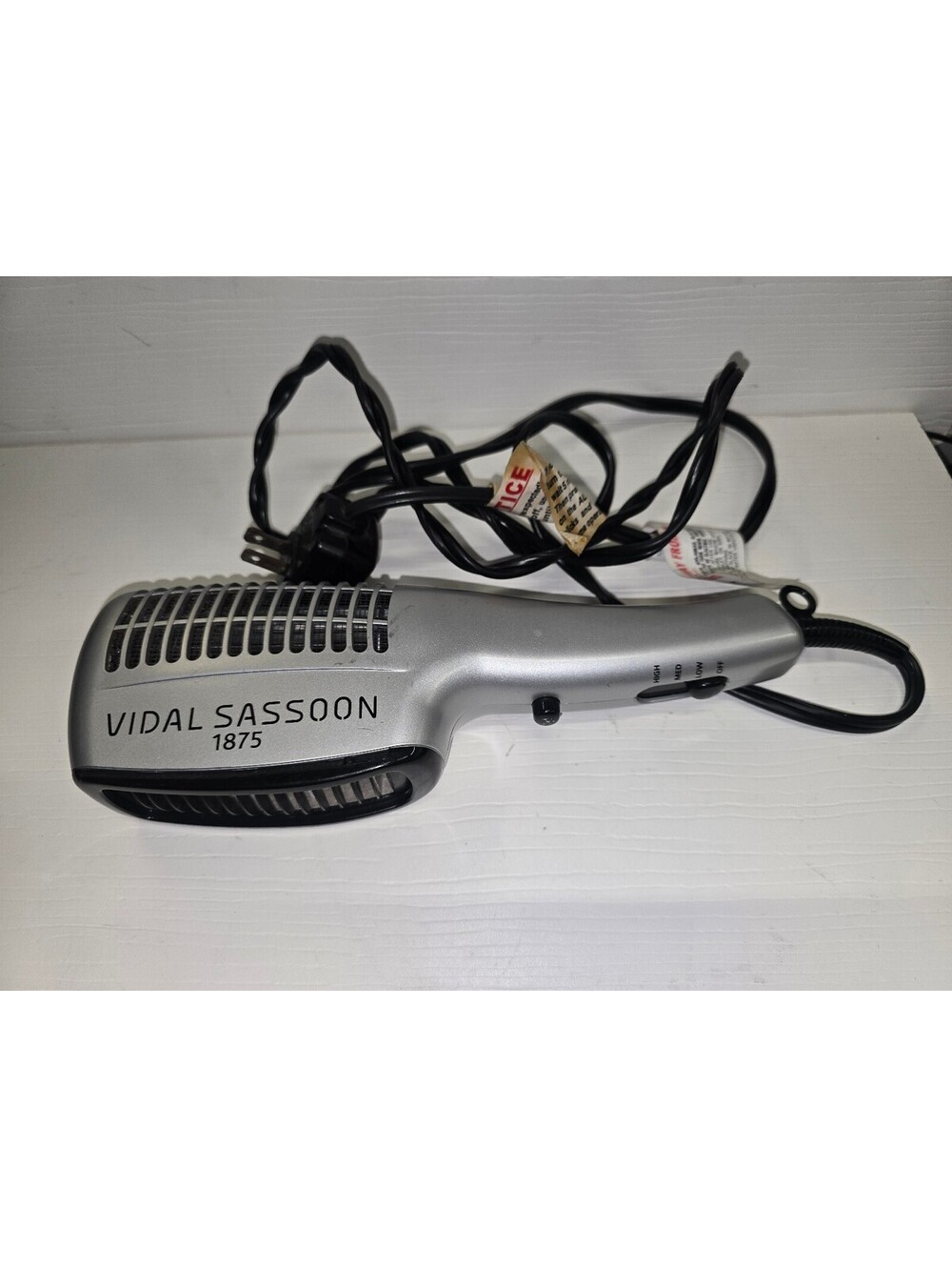 Vidal Sassoon 1875 Watt Paddle Brush Dryer Silver Model VS540 Tested